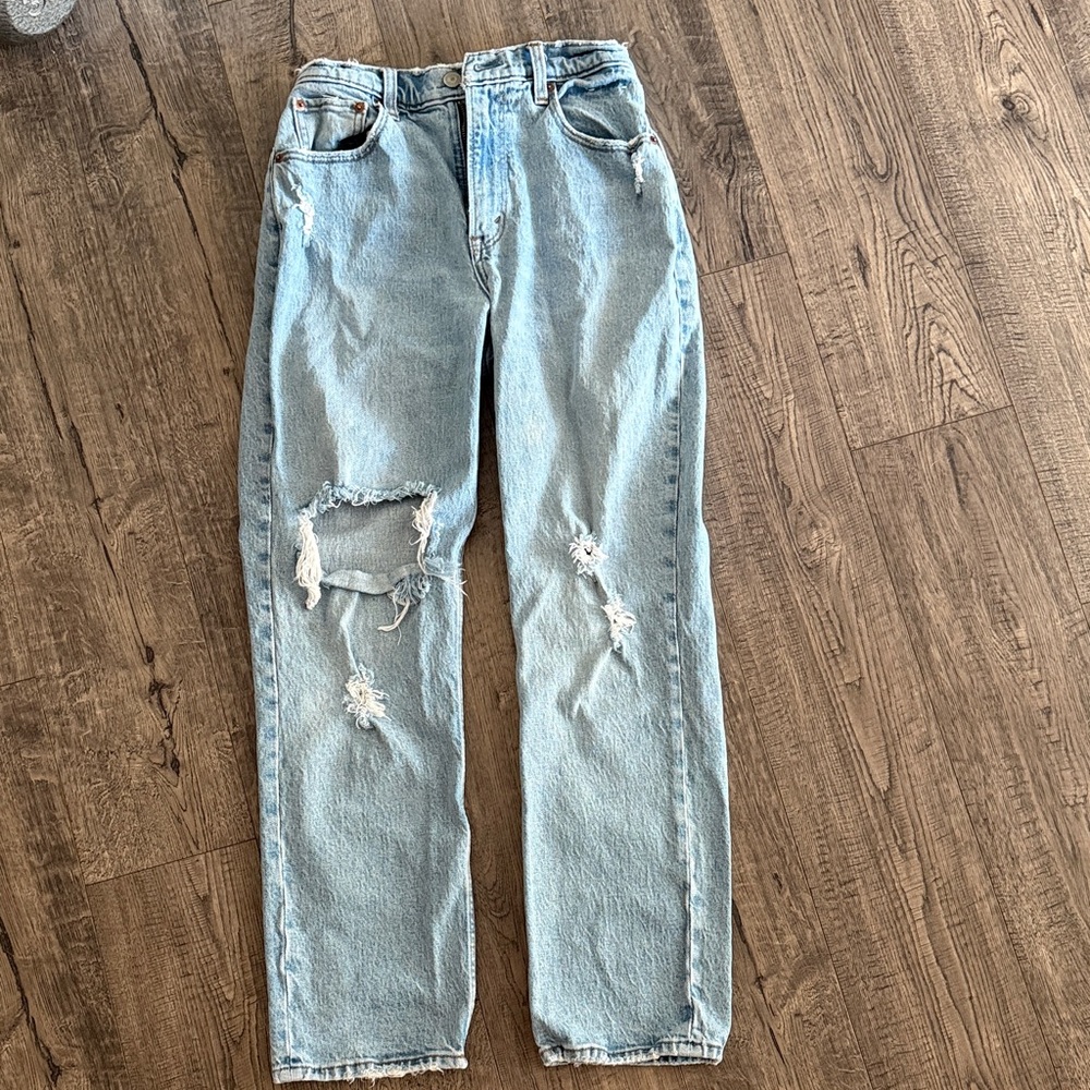 Abercrombie Curve Love Ultra High Rise 90s Straight Jean